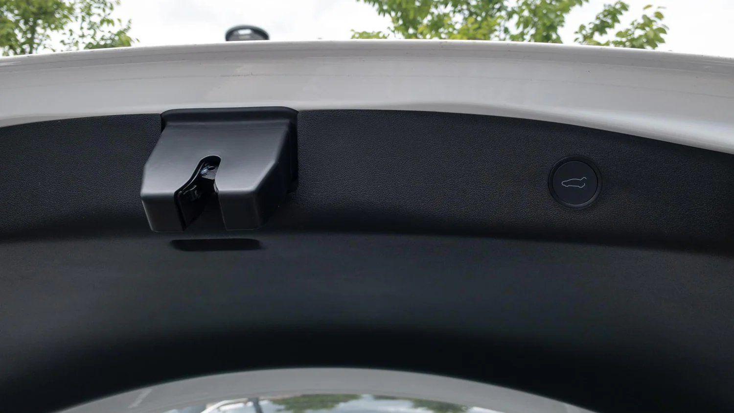 Tesla Tutti pezzi di ricambio auto: Auto Power Heckklappe für Tesla Model 3 – Nuovo e nell'imballaggio originale da Wichtrach venduto da Avramolon 4