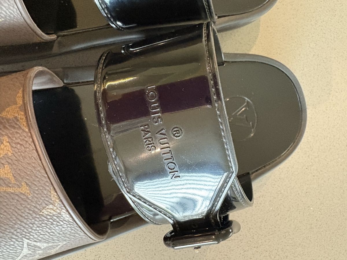 Louis Vuitton Scarpe da donna: Original Louis Vuitton Sunbath Flat Mule-Quittung vorhanden – Usato da Willerzell venduto da Laura0155 2