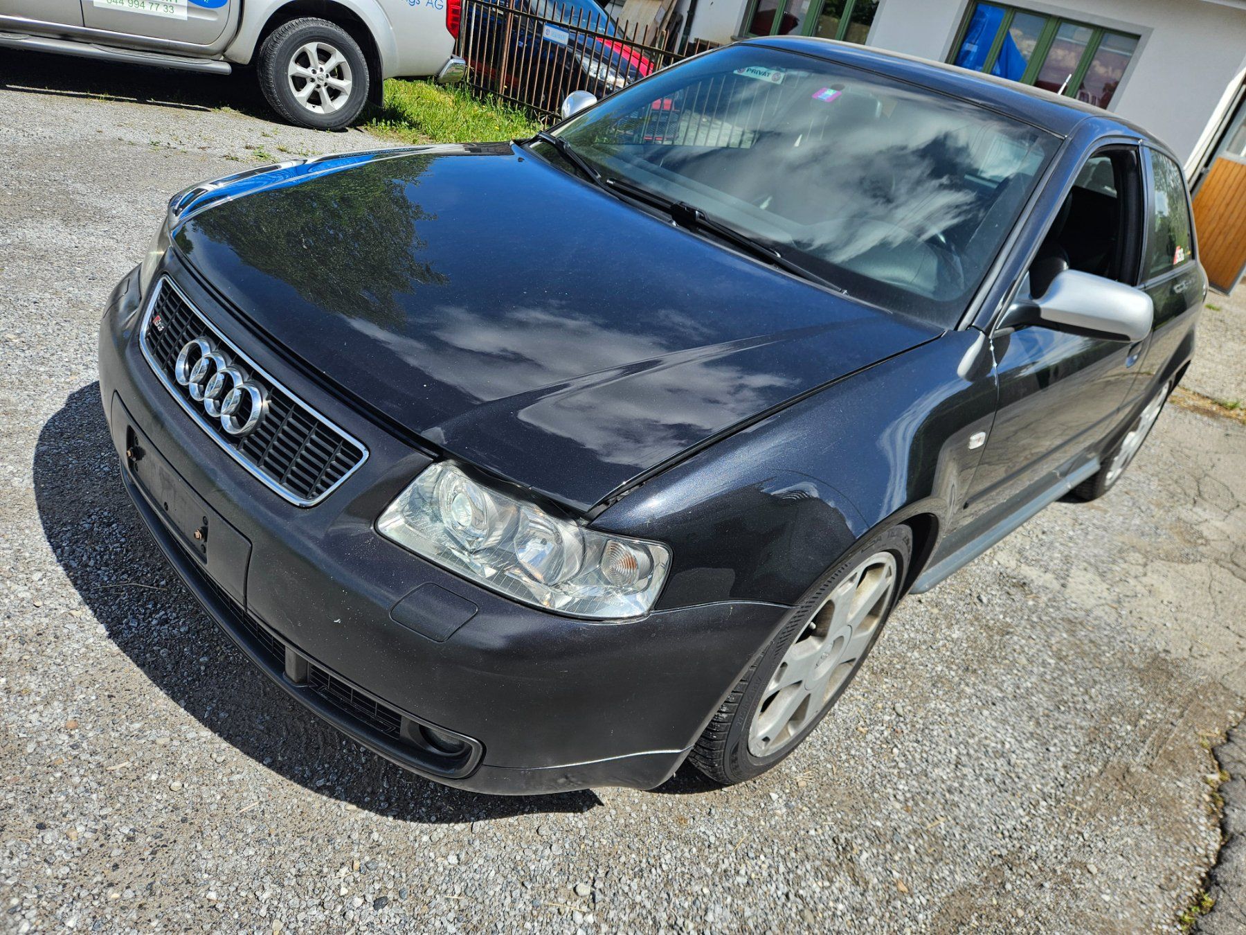 Audi Autos: Audi S3 Quattro 8L 2001 – Défectueux à Männedorf par go-rs484 2