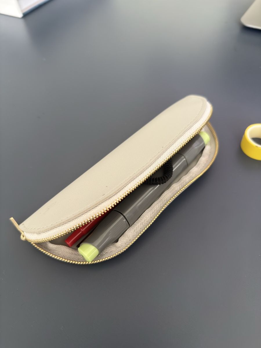 Altro in Scrittura & Disegno: kleines Etui – Usato da Varen venduto da xen 1