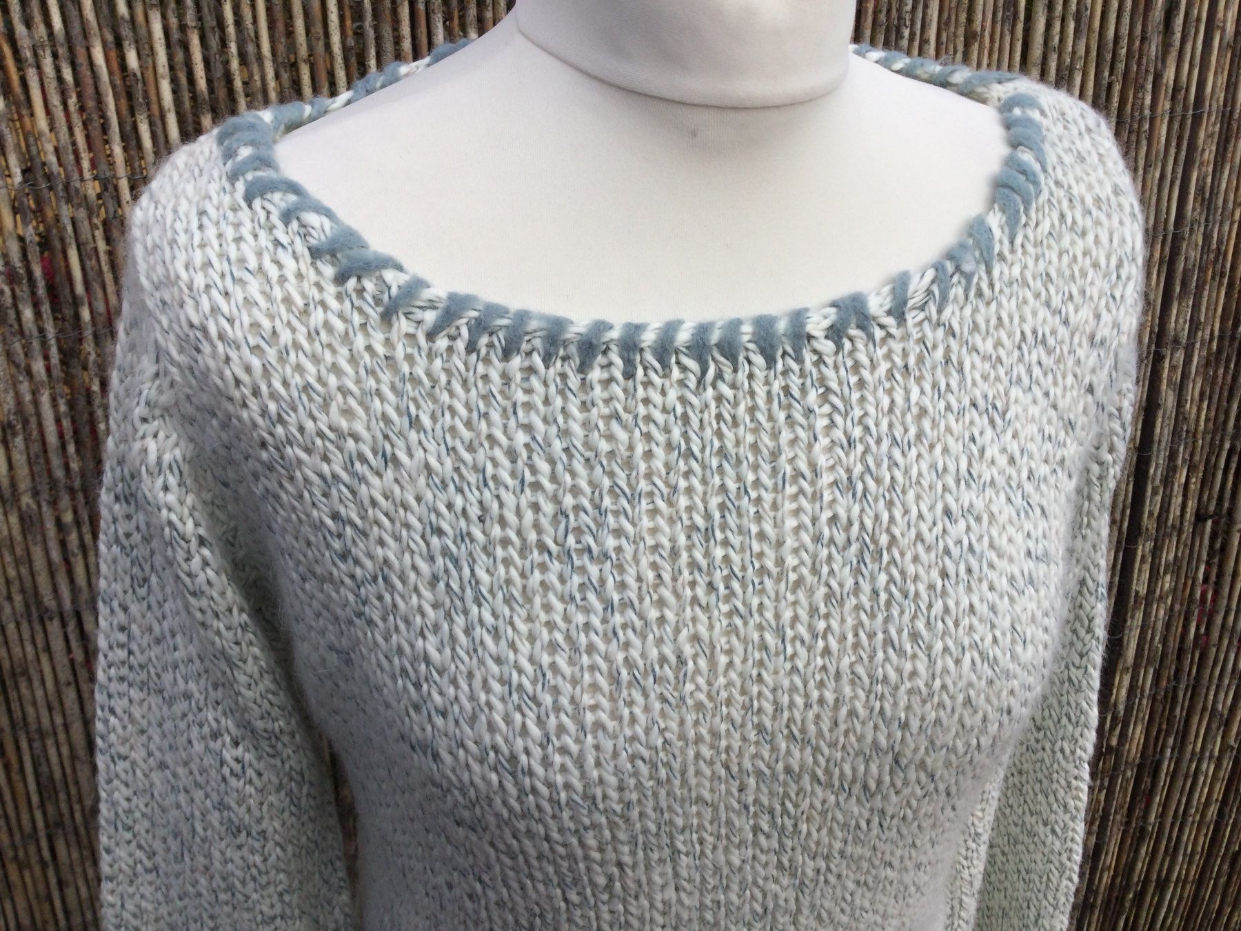 Maglioni & Felpe: Pull écru & bleu grosses mailles FRN, taille S – Usato da Agiez venduto da chouchanelle 2