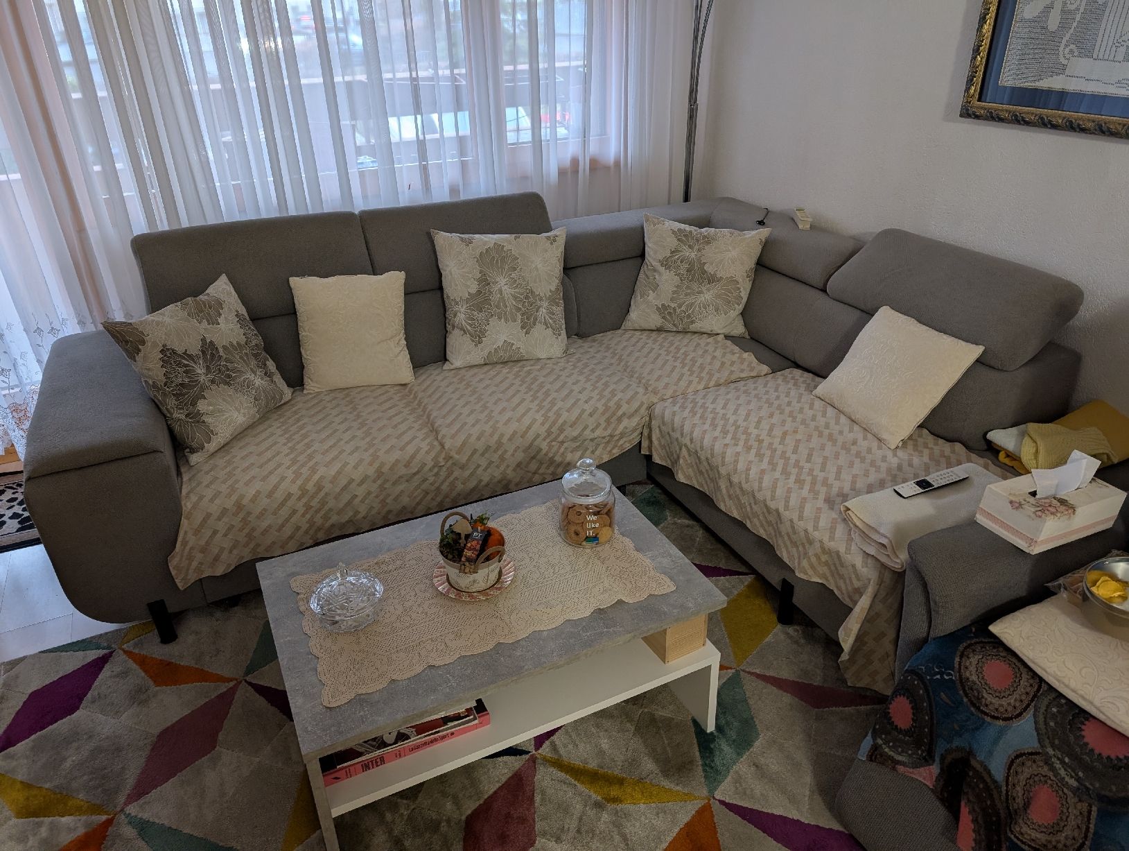 Conforama Divani: Ecksofa mit Bettfunktion inkl Tischlein – Nuovo (secondo la descrizione) da Zufikon venduto da Cmilan331 3