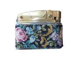 Feuerzeug Petit Point antik