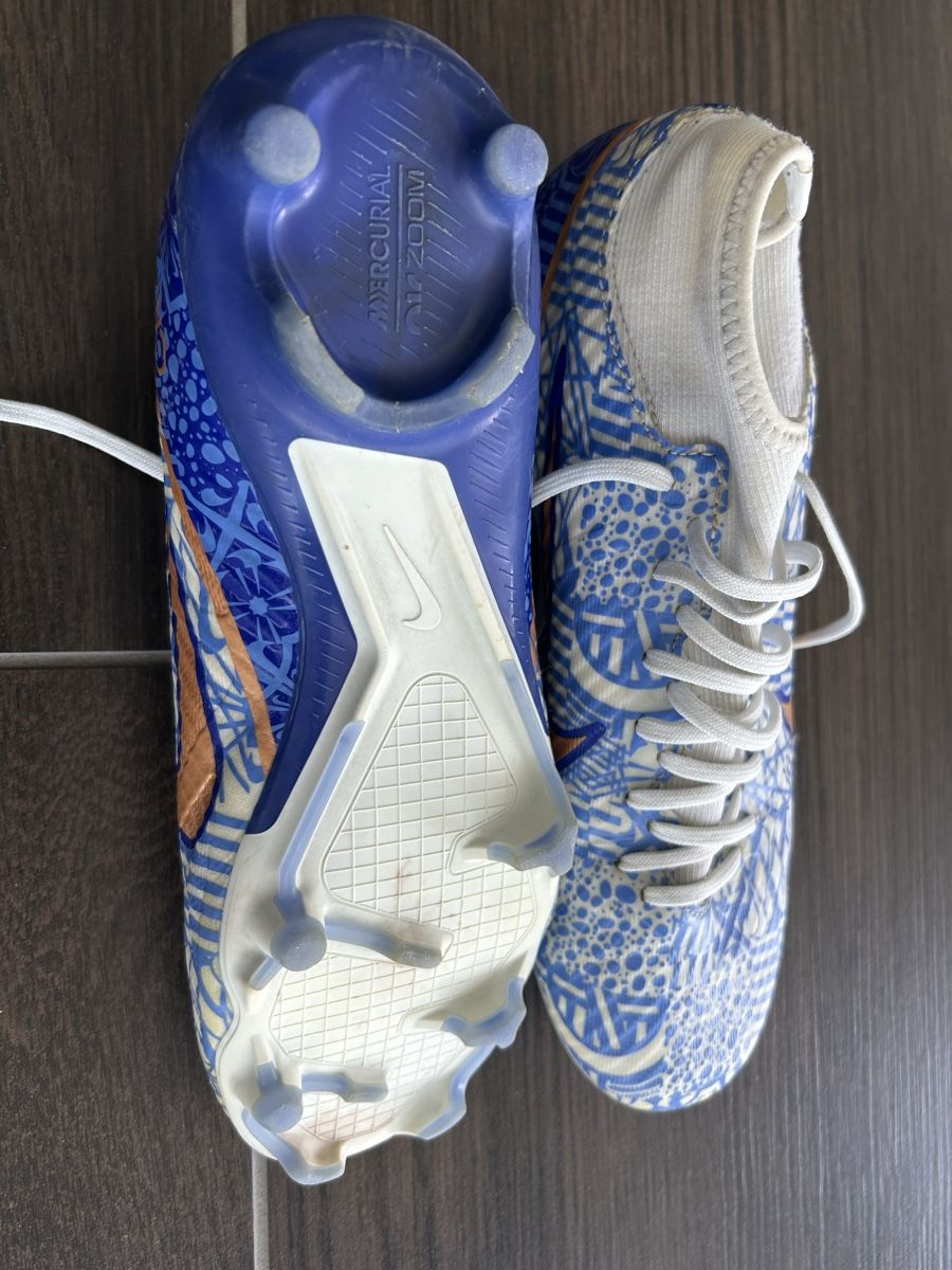 Nike Scarpe per ragazzi: Nike Fussballschuhe gr 41 – Usato da Rothrist venduto da kiki8181 1