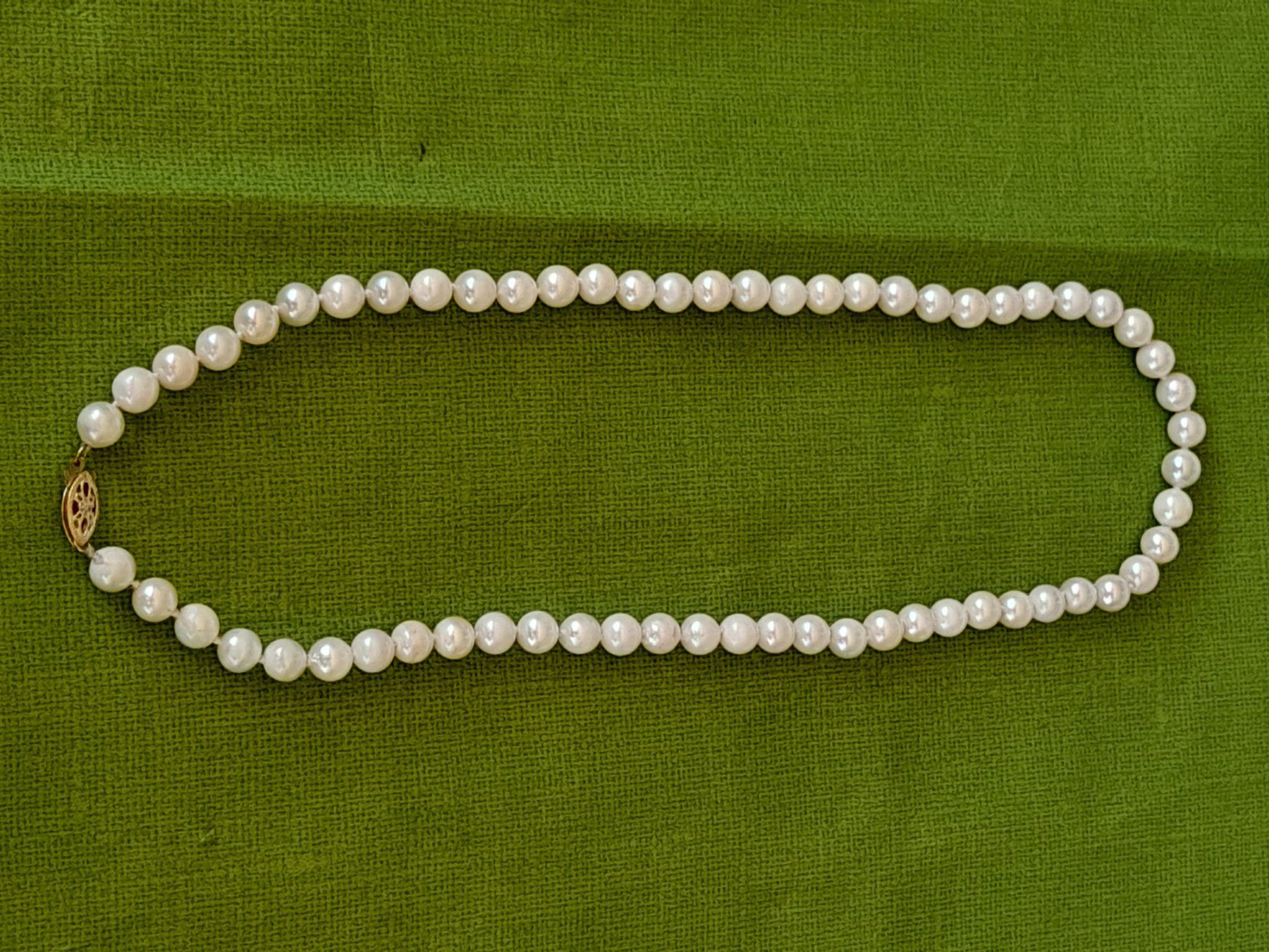 Catenine: Perlenkette mit Goldverschluss 14 K – Usato da Aeschi b.Spiez venduto da 52__yhr6