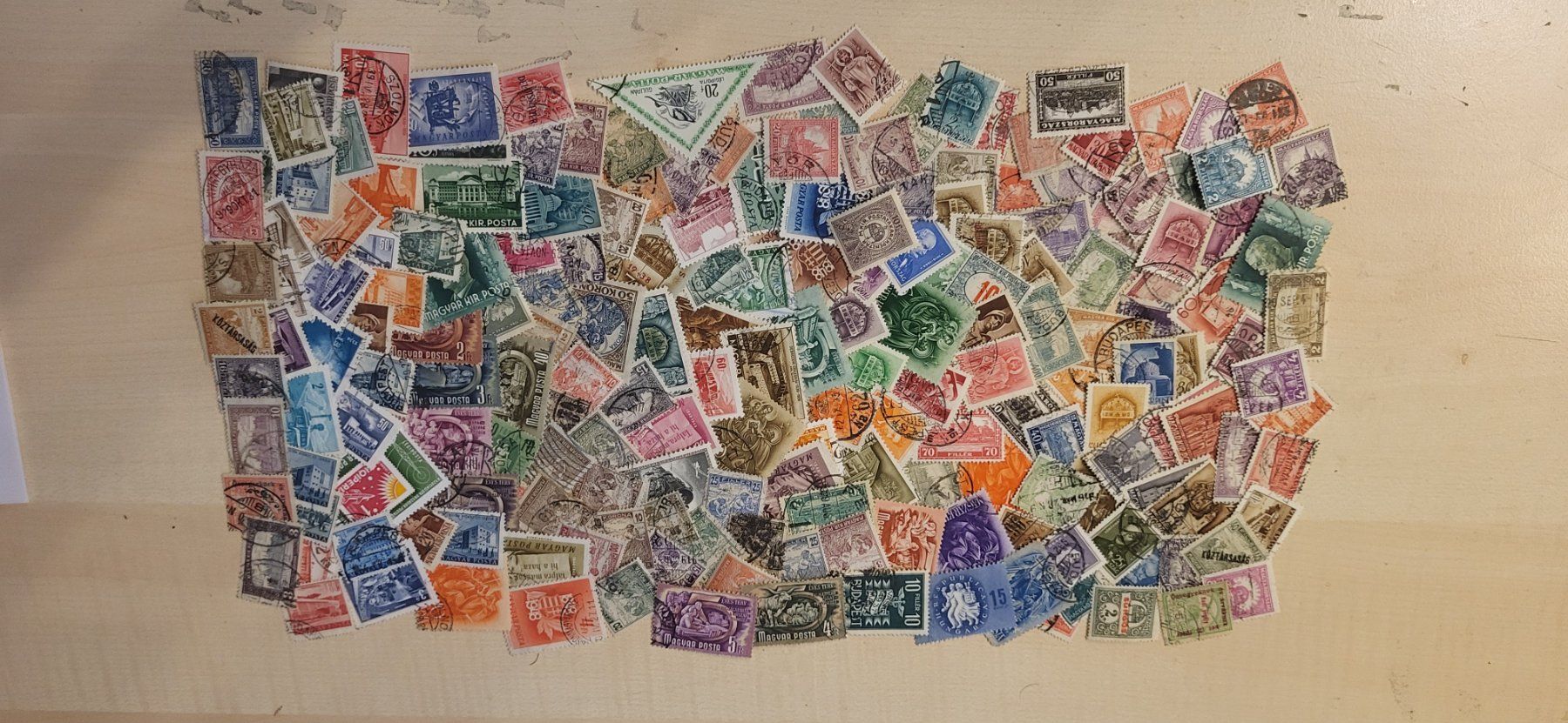 Alle Briefmarken: Lot Ungarn 190 verschiedene Briefmarken – Neu und originalverpackt aus Bubendorf von Beat1971
