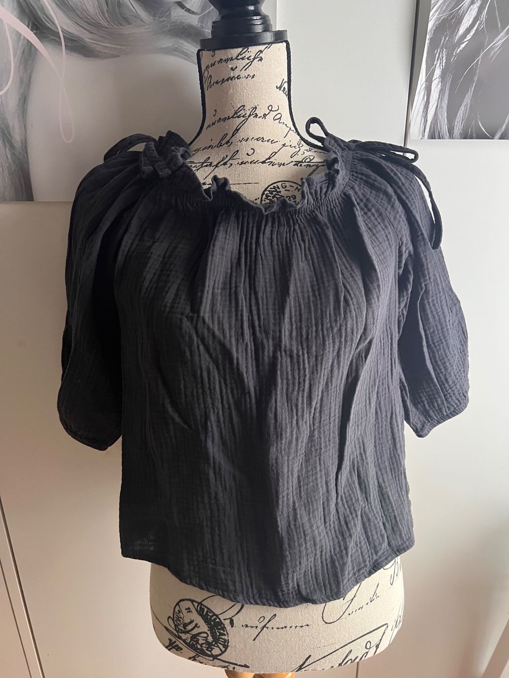 Only Top: Off-Shoulder Flowy Top - schulterfreies Sommertop Grösse S – Usato da Hünenberg See venduto da mississauga 6