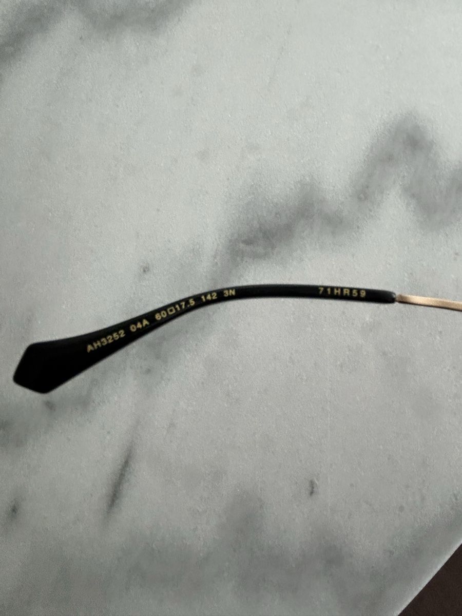 Occhiali & Lenti: Sonnenbrille – Nuovo (secondo la descrizione) da Wetzikon ZH venduto da Lugano12 5