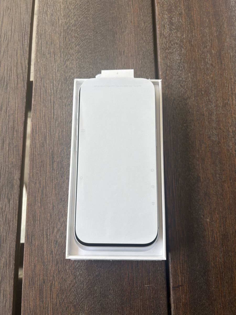 Apple Telefoni cellulari / Smartphones: iPhone 17 Pro Silber – Nuovo (secondo la descrizione) da Kappel venduto da Pokeandi75 2