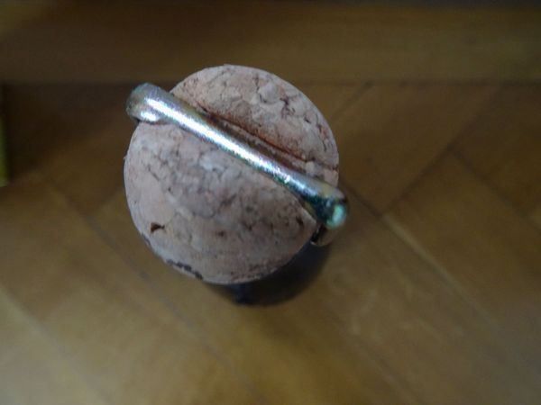 Vino: Delea Charme Brut mit Metallbox von 2000 – Nuovo (secondo la descrizione) da Basel venduto da Cambes 4