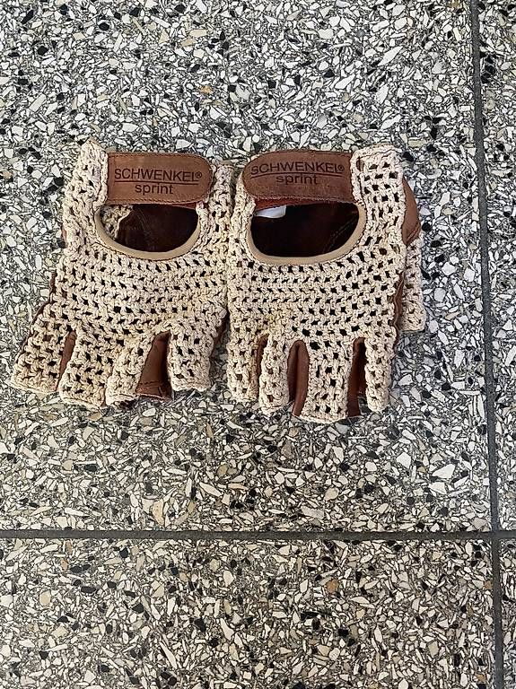 Guanti & manicotti: Reithandschuhe S – Usato da Flüelen venduto da 6468 1
