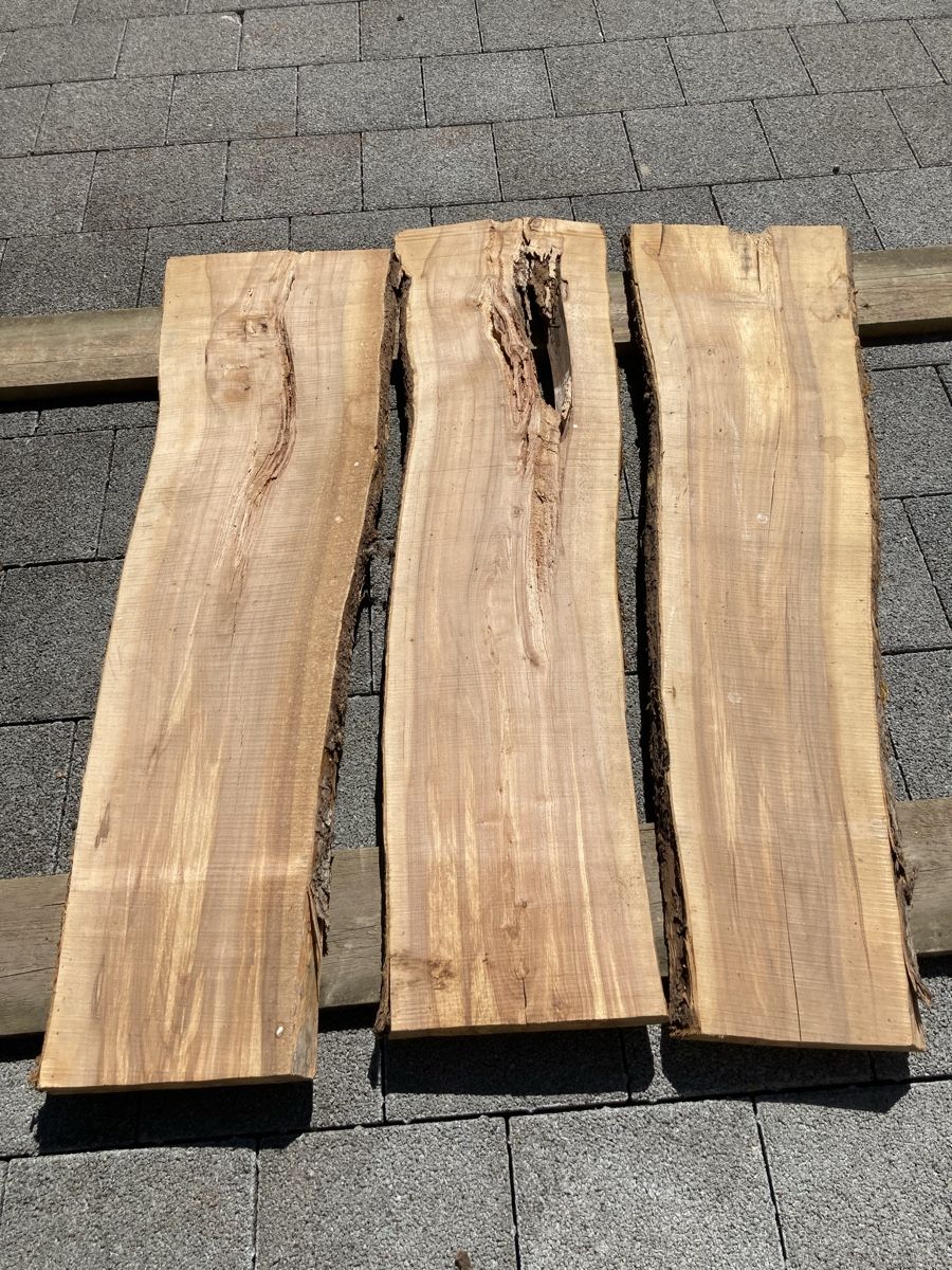 Articoli in legno: Apfelbaumbretter – Usato da Luthern Bad venduto da Peter686