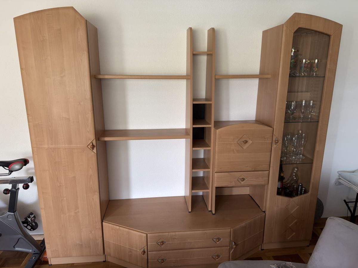 Étagères: Wohnwand 3-teilig gebraucht – D'occasion à Eyholz par fur_x6hk