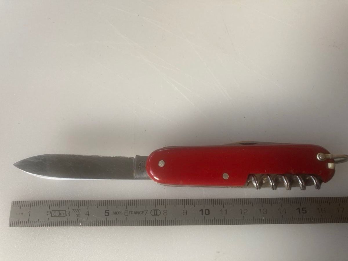 Victorinox Couteaux de poche: Sackmesser – D'occasion à Krauchthal par colligio 5
