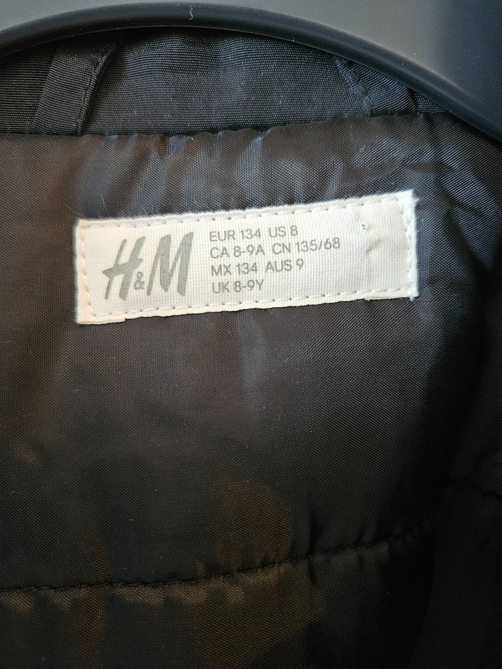 H&M Giacche & Cappotti: Winterjacke 134 NEU – Nuovo (secondo la descrizione) da Oftringen venduto da Mrg3 4