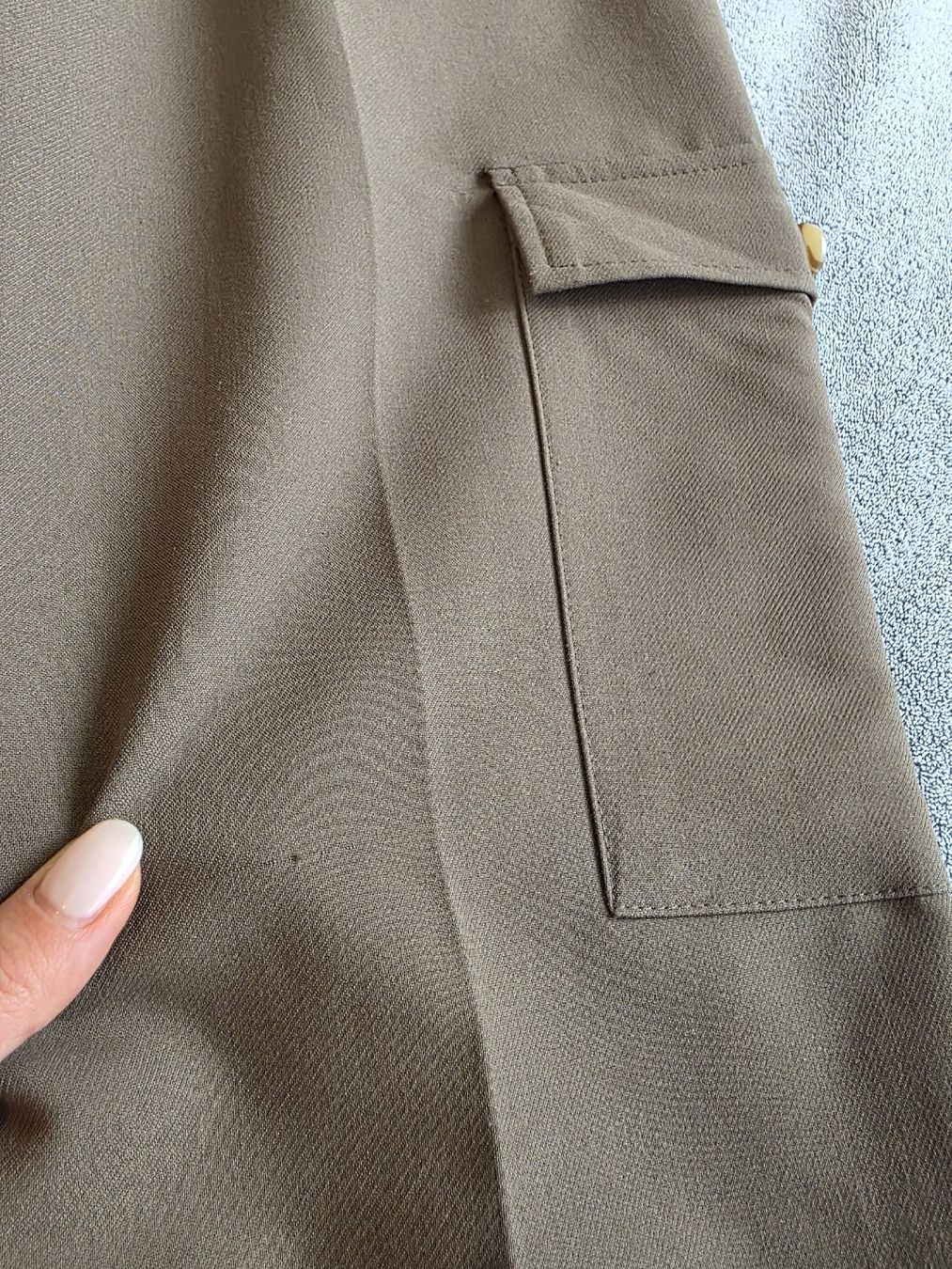 Pantaloni: Khaki Cargohose Gr. 36 von Page One – Nuovo (secondo la descrizione) da St Gallen venduto da vir_5kgt 2