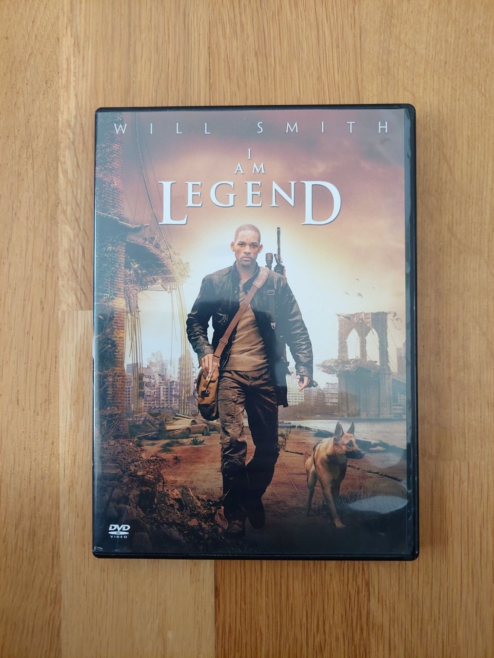Tutti i DVDs: I am Legend DVD – Usato da Stansstad venduto da Mazzane