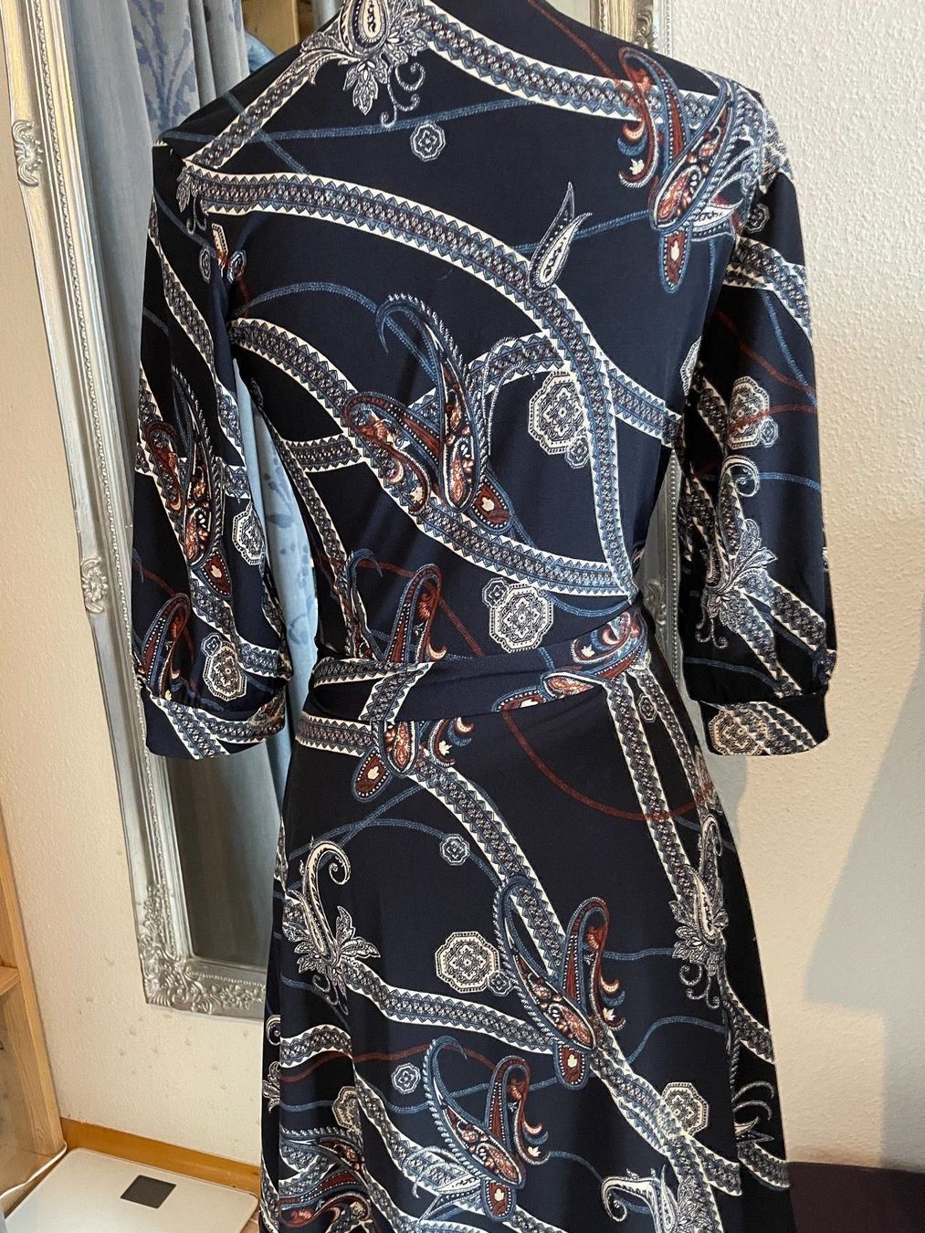 H&M Robes: Kleid H&M Gr. S – Neuf (Voir description) à HORGEN par paris007 2