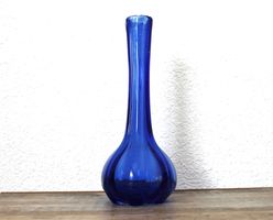 Vase in blau