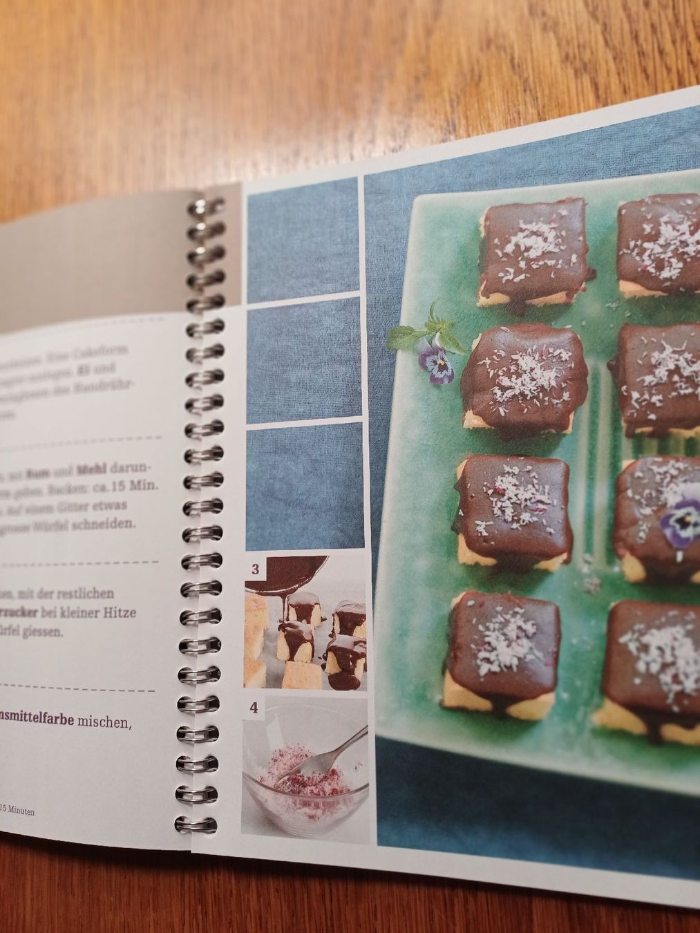 Libri: Easy Sweets Dessertbuch Betty Bossy – Nuovo (secondo la descrizione) da Gächliwil venduto da lesidees 3