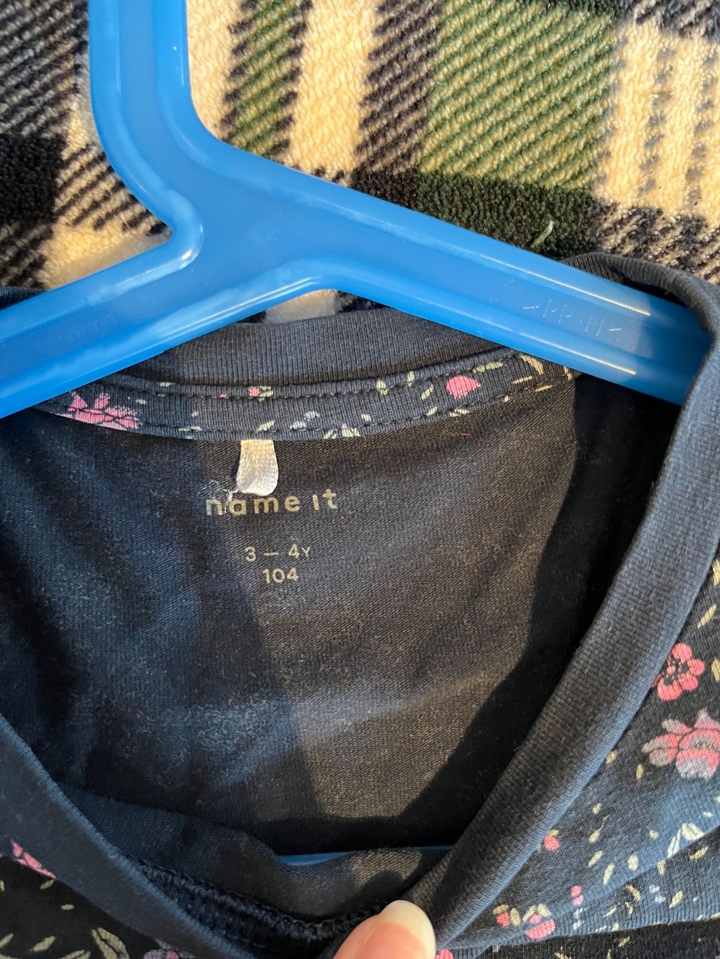 Vestiti & Gonne: geblümtes Langarmkleid, Größe 104 – Usato da Umiken venduto da deb_57xk 3