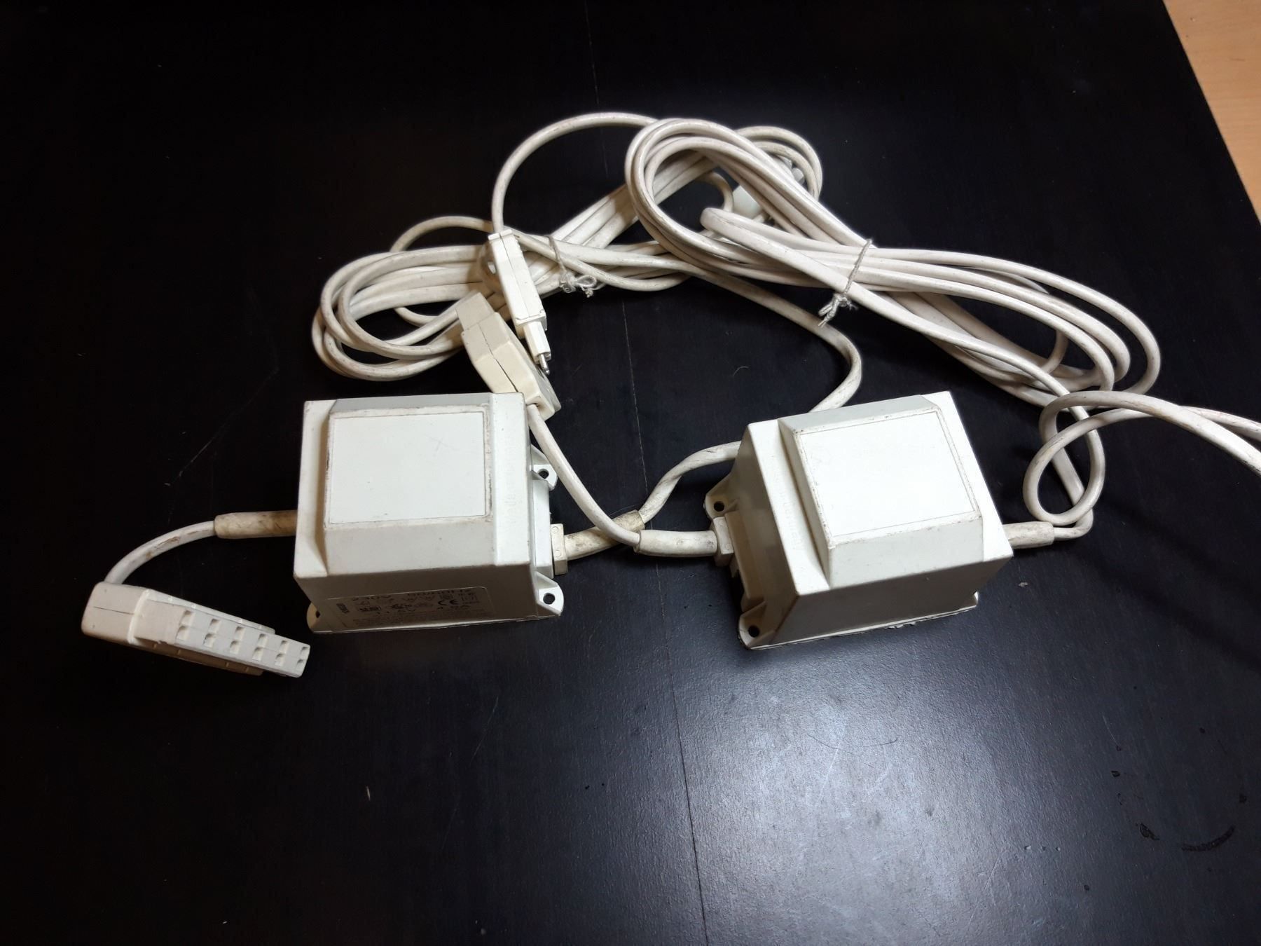 Caricabatterie: Transformateur 11,5V 4,9A – Usato da Bionnens venduto da Meg011