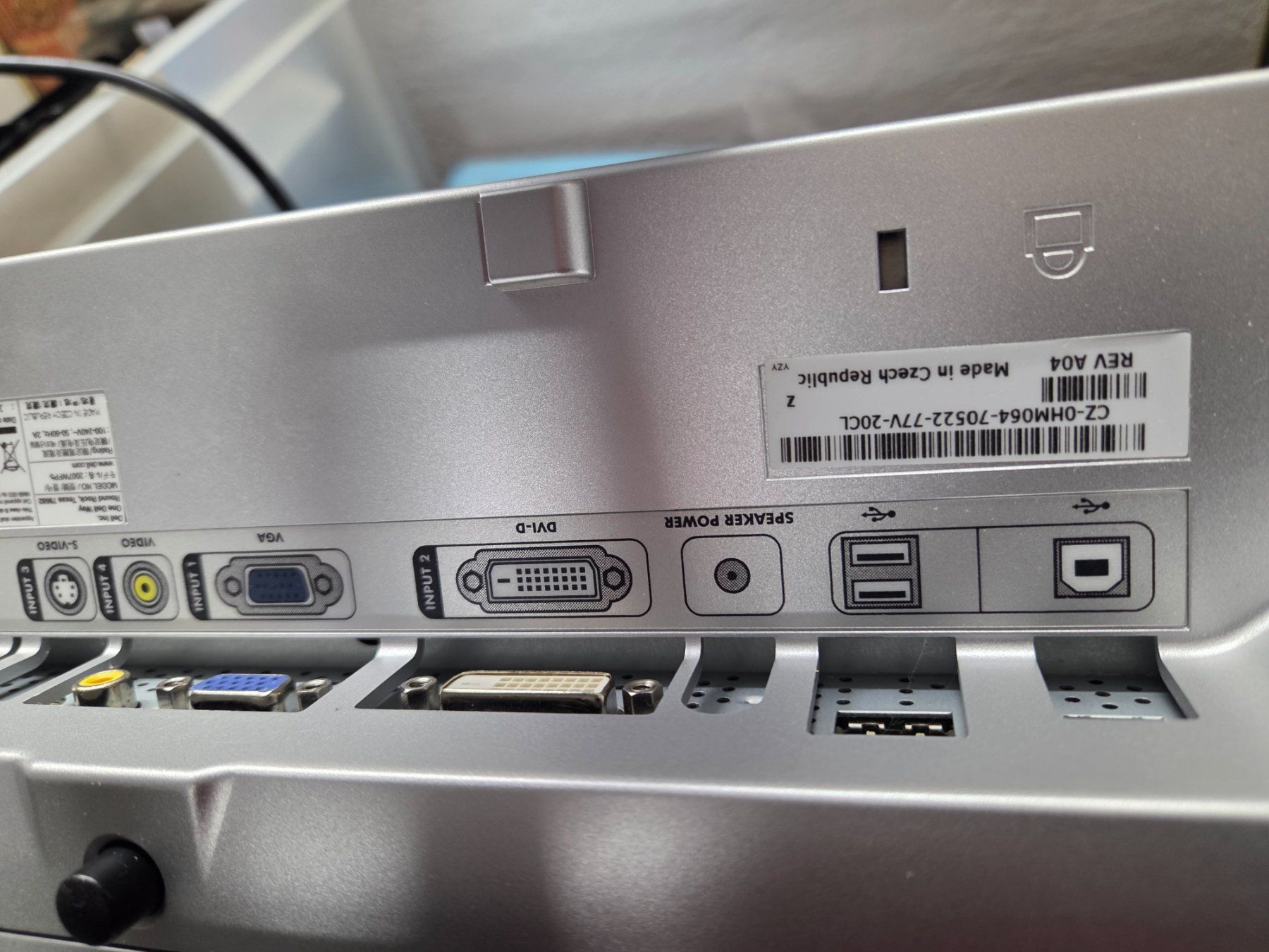 Monitor: Ecran PC DELL 20¨ – Usato da Noréaz venduto da Hallyday 4