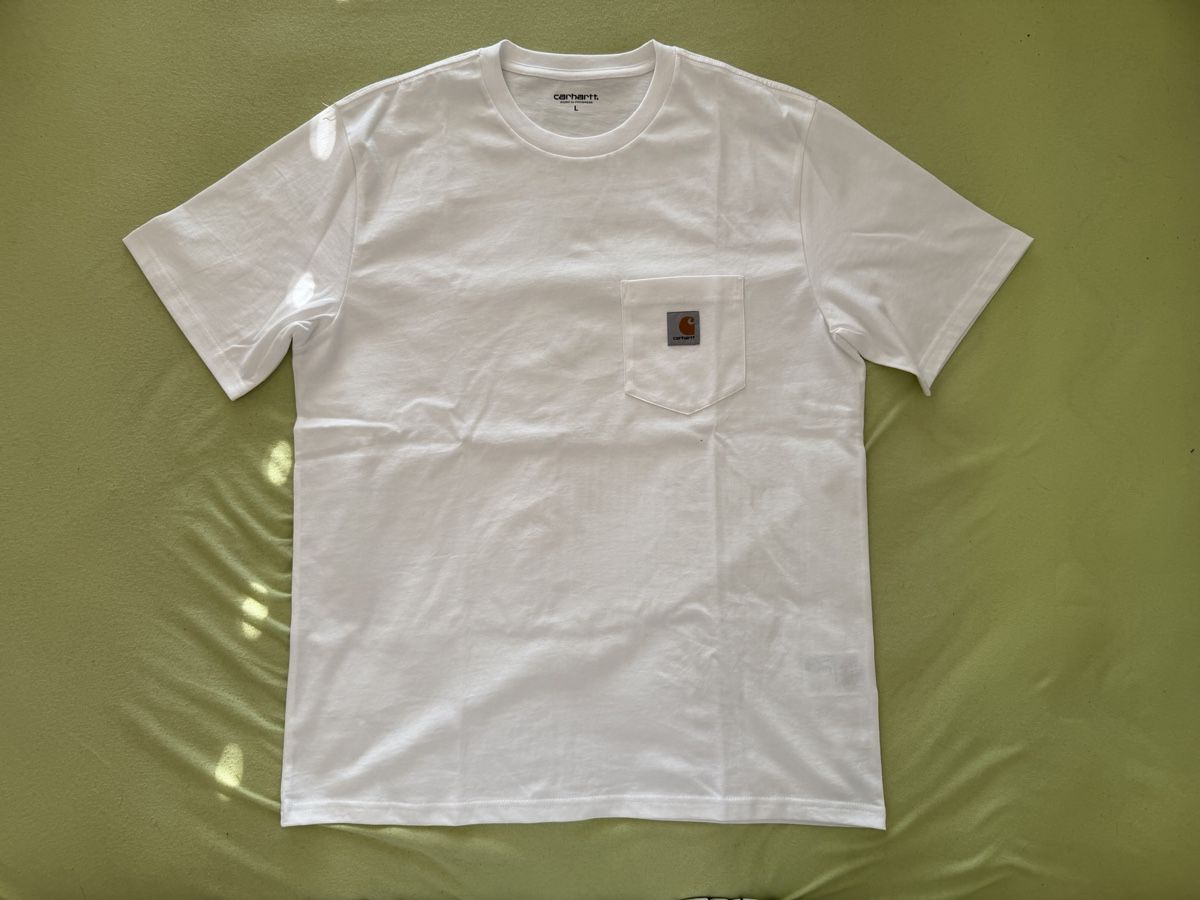 Lotti di vestiti: Set t-shirt Carhartt et shorts – Usato da Fétigny venduto da moostic 1