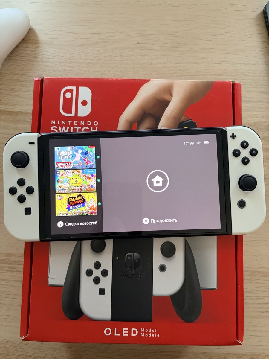 Nintendo Konsolen: Nintendo Switch OLED – Gebraucht aus Latterbach von eld_77wn