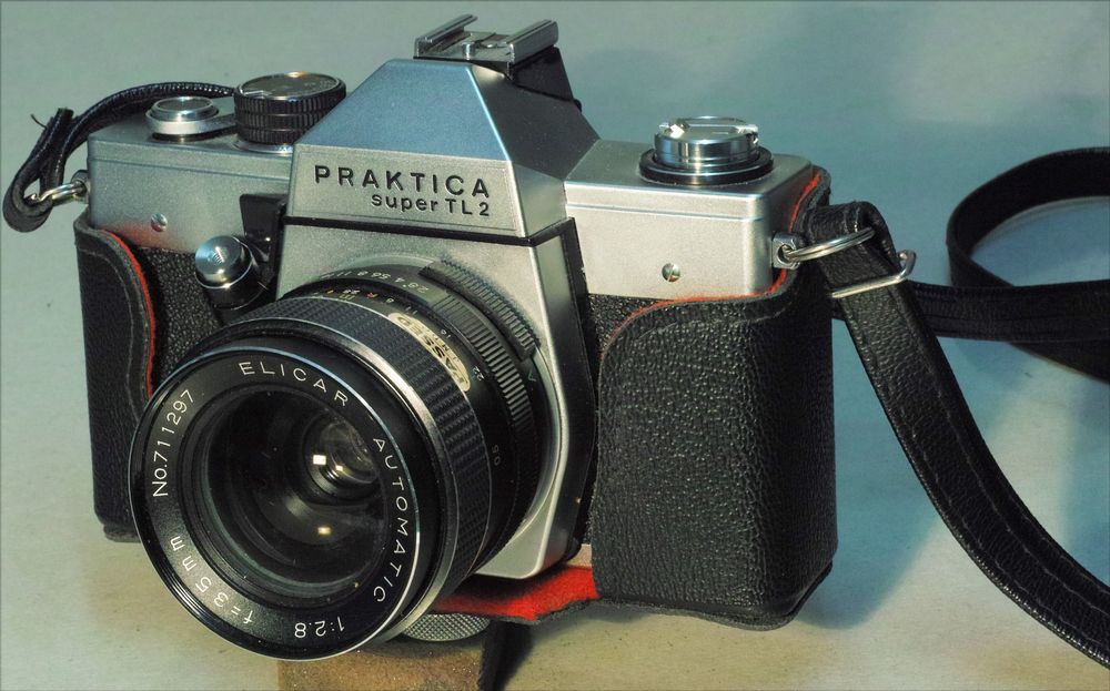 Praktica Super TL2 