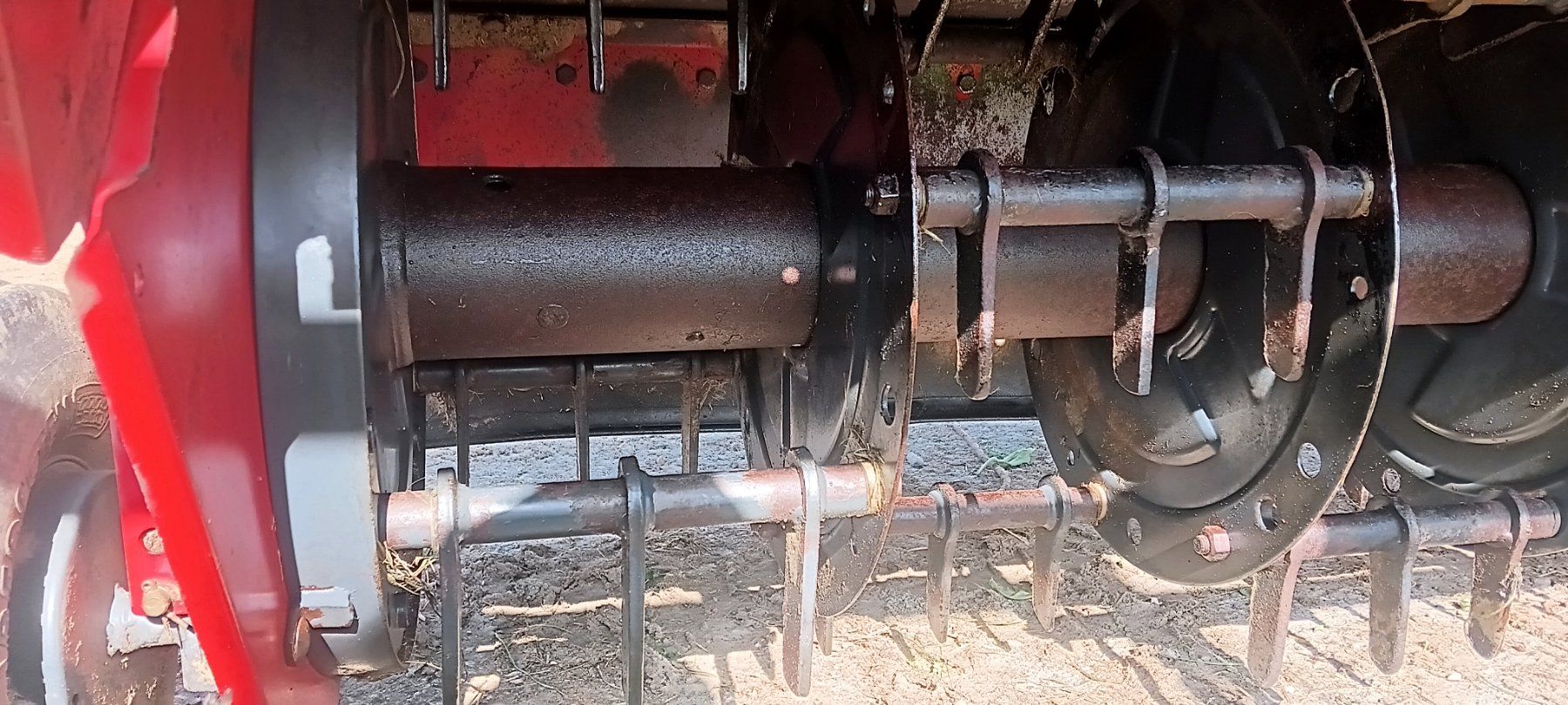 Vicon Tutte le macchine: Aufbereiter Vicon TK210 – Usato da Eriswil venduto da polytrac02 3