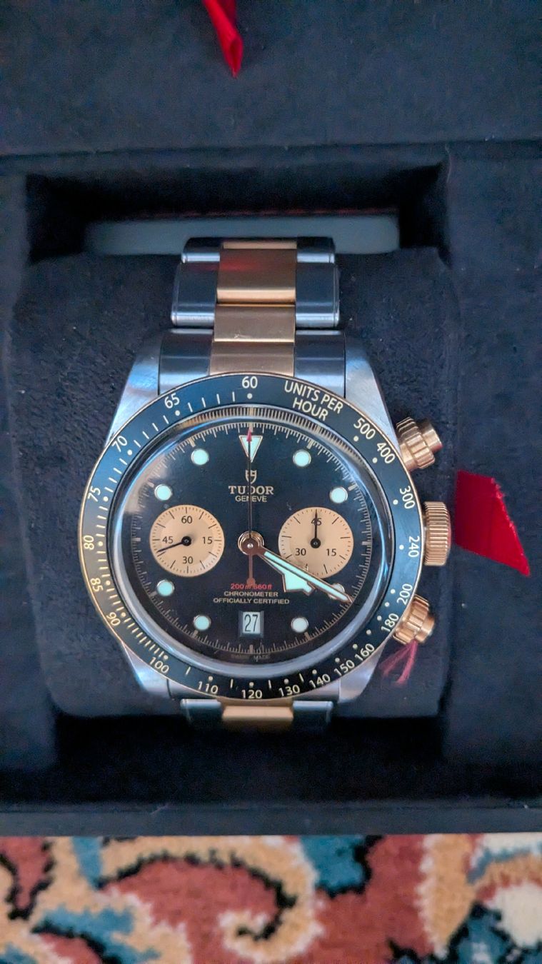 Tudor Montres: Tudor black Bay chrono – D'occasion à Fribourg par alefor