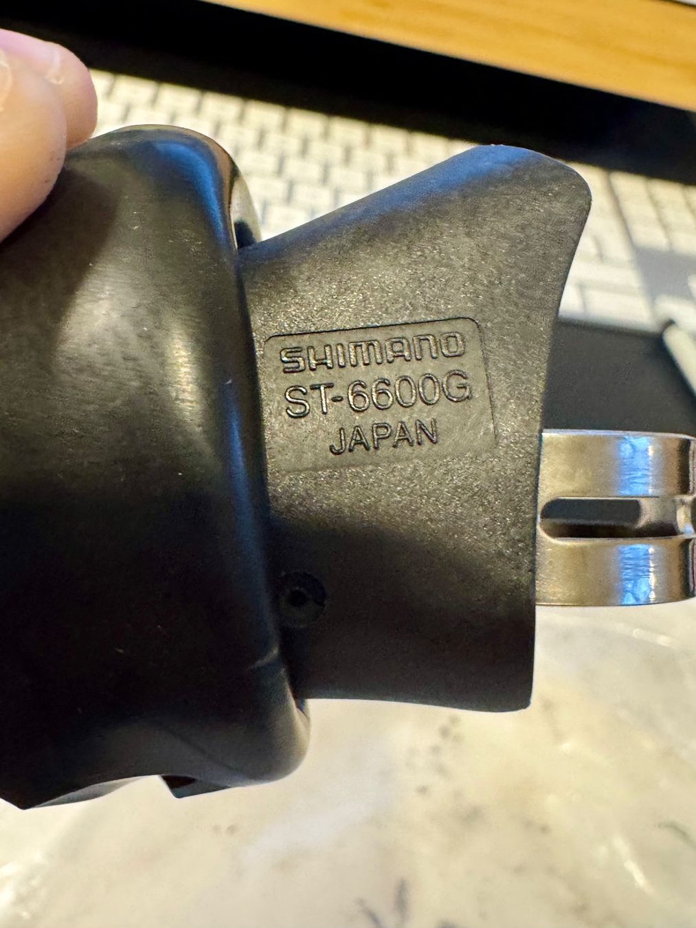 Shimano Pezzi di ricambio: Levier gauche Shimano Ultegra ST-6600 – Nuovo e nell'imballaggio originale da Lausanne venduto da vmitch64 4
