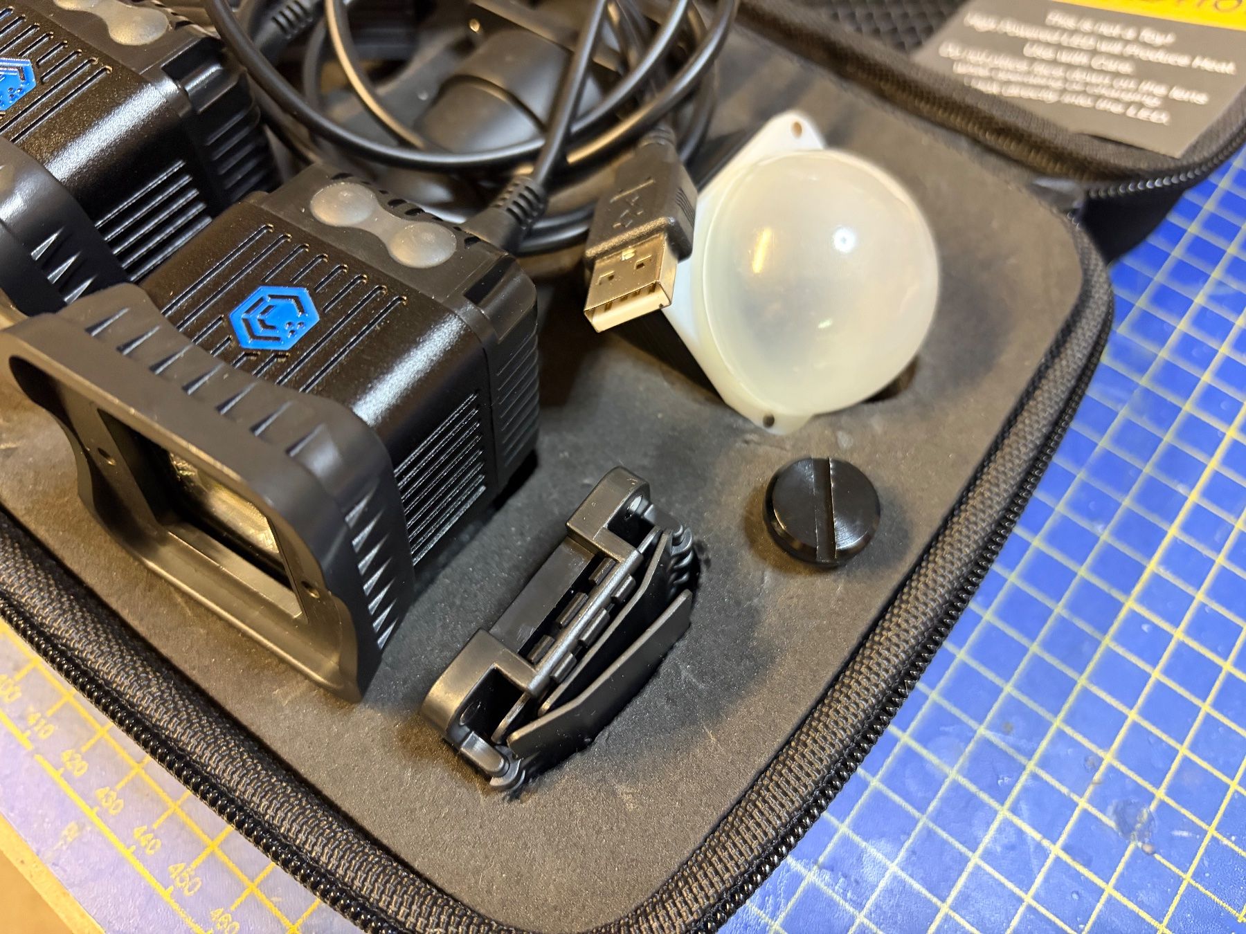 Lampes: Lume Cube Professional Lighting Kit neuwertig – D'occasion à Glattbrugg par Olio7 3