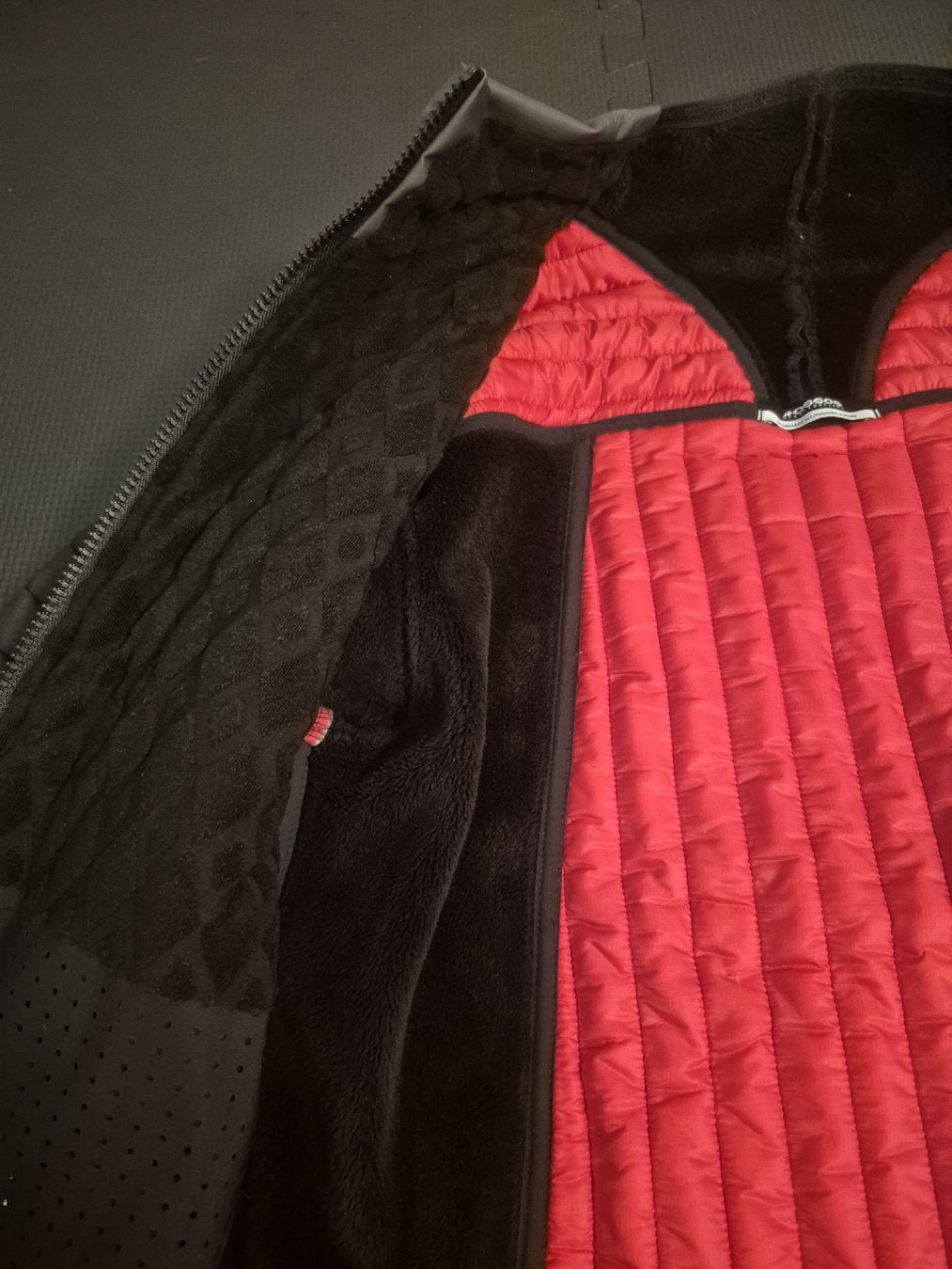 Assos Giacche: Assos AMG FallJacket – Usato da Winterthur venduto da biker_07 4