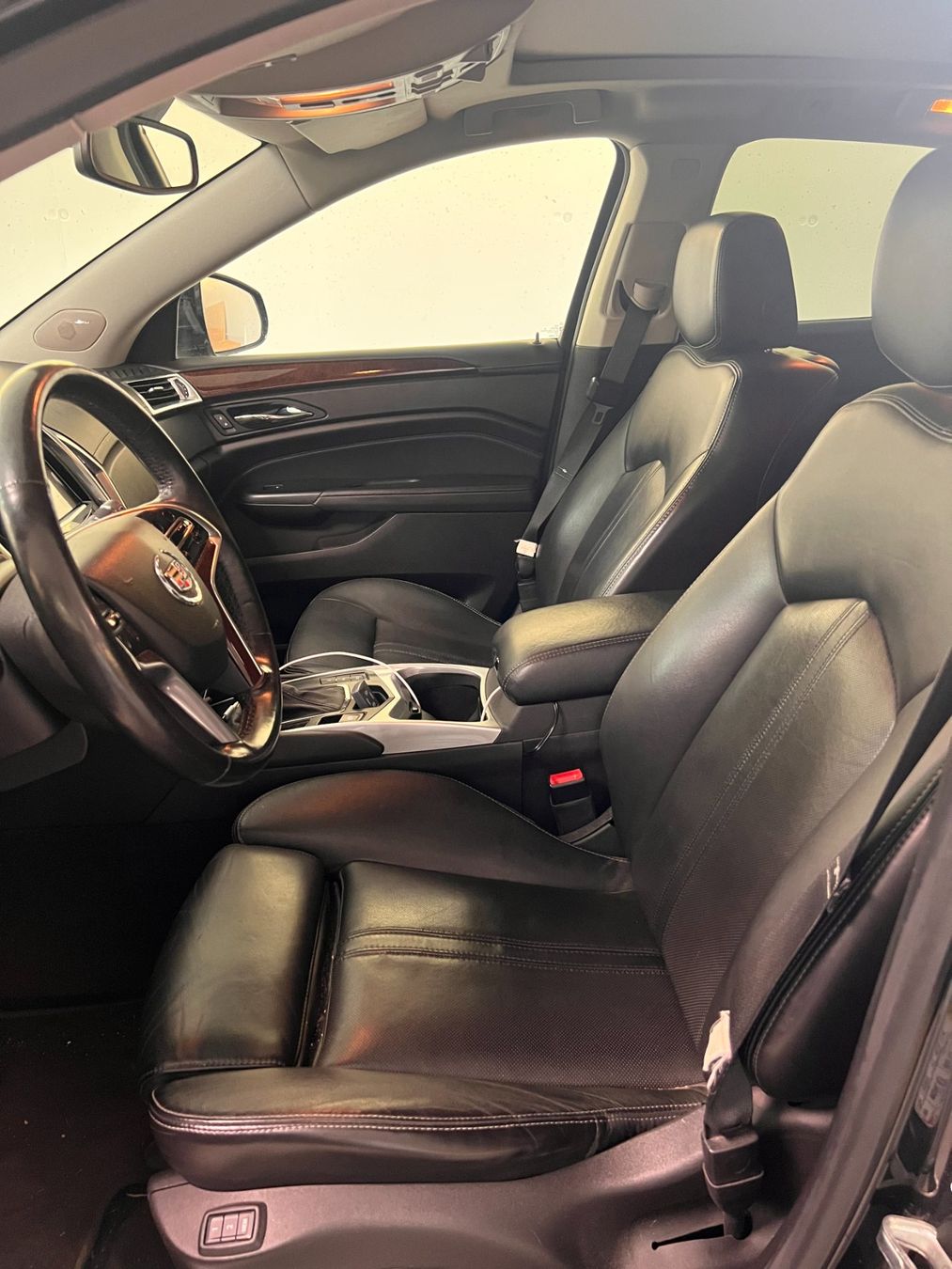 Cadillac Autos: Cadillac SRX 3.6  -  V6 – D'occasion à Pfäffikon SZ par sch_s7zw 5