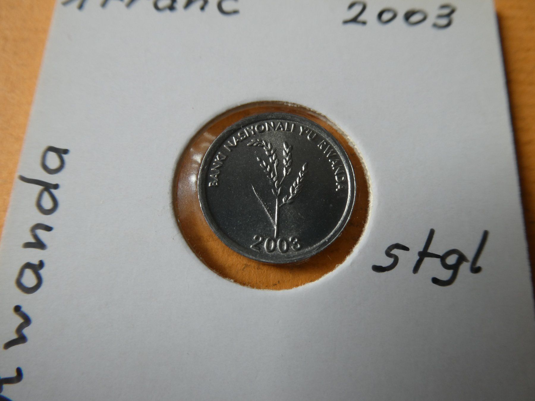 Tutti le monete: Rwanda 2003, 1 Franc    stgl. – Usato da Hinterforst venduto da Rohusri
