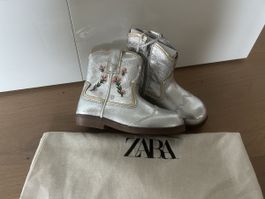Zara stiefel Mädchen grösse 25 neu mit Etikett 