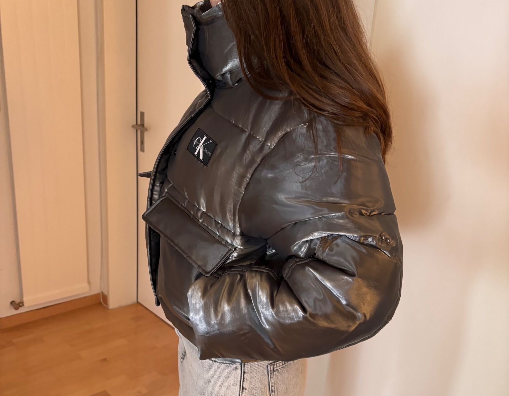 Calvin Klein Vestes: Calvin Klein Jacke Silber – Neuf (Voir description) à Chur par lumerina 4