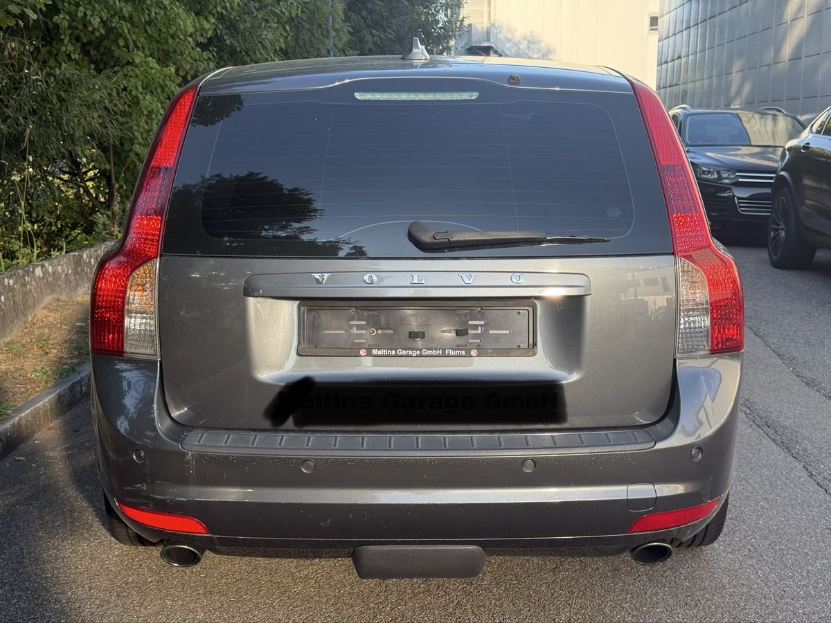 Volvo Autos: VOLVO V50 D5 – Gebraucht aus Wagen von Moha17 1
