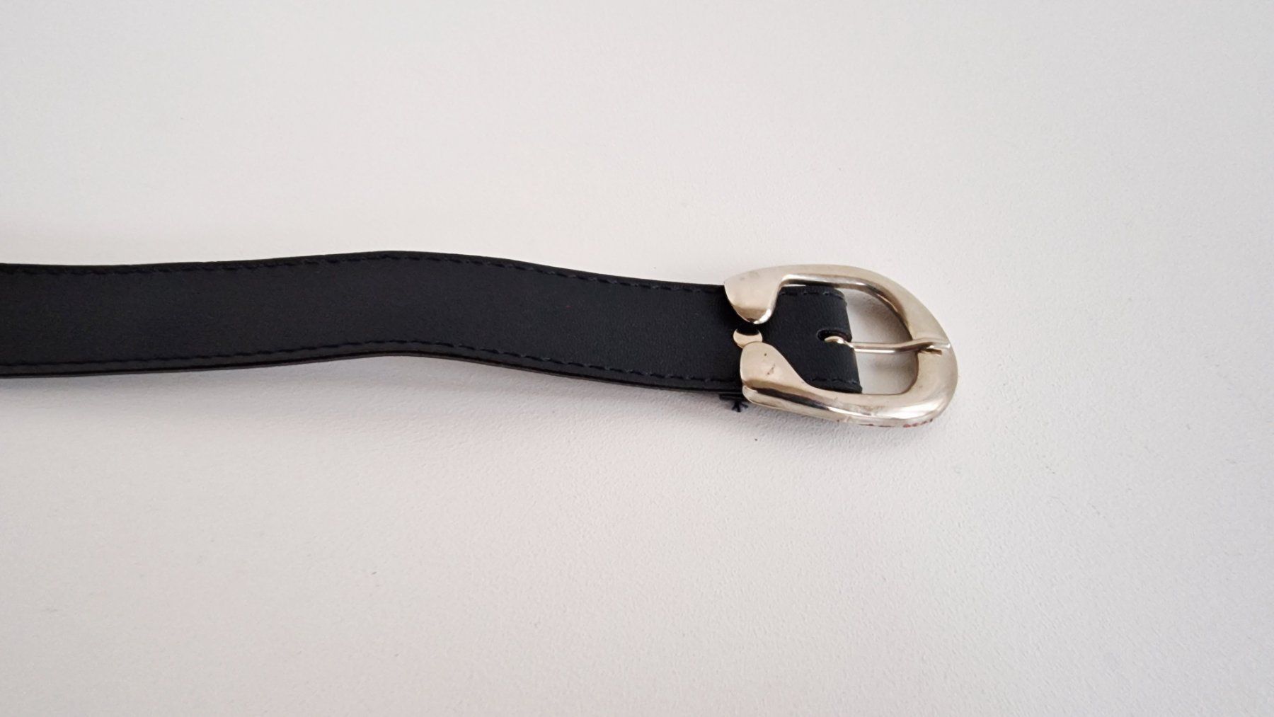 Cinture: Damen Gürtel 63-73cm Schwarz Kunstleder – Usato da Hallau venduto da CHACLA 1