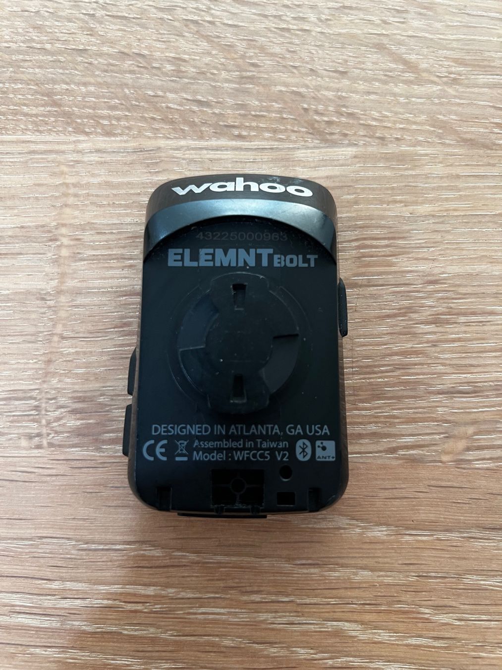 Wahoo : Wahoo Elemnt Bolt v2 – D'occasion à Oberwil-Lieli par Jo-Ke 1
