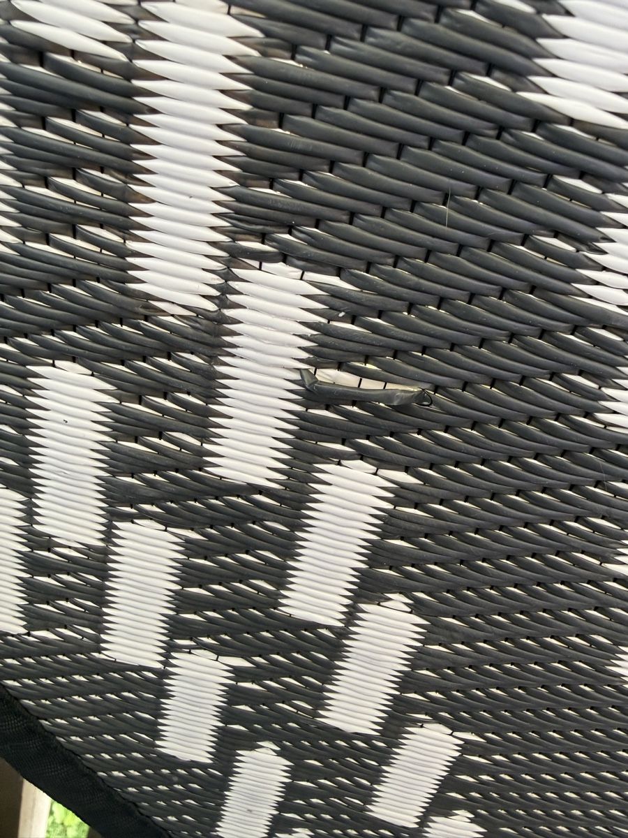 Teppiche: Runder Outdoorteppich 150 cm – Gebraucht aus Hüttwilen von sar_8gj7 1