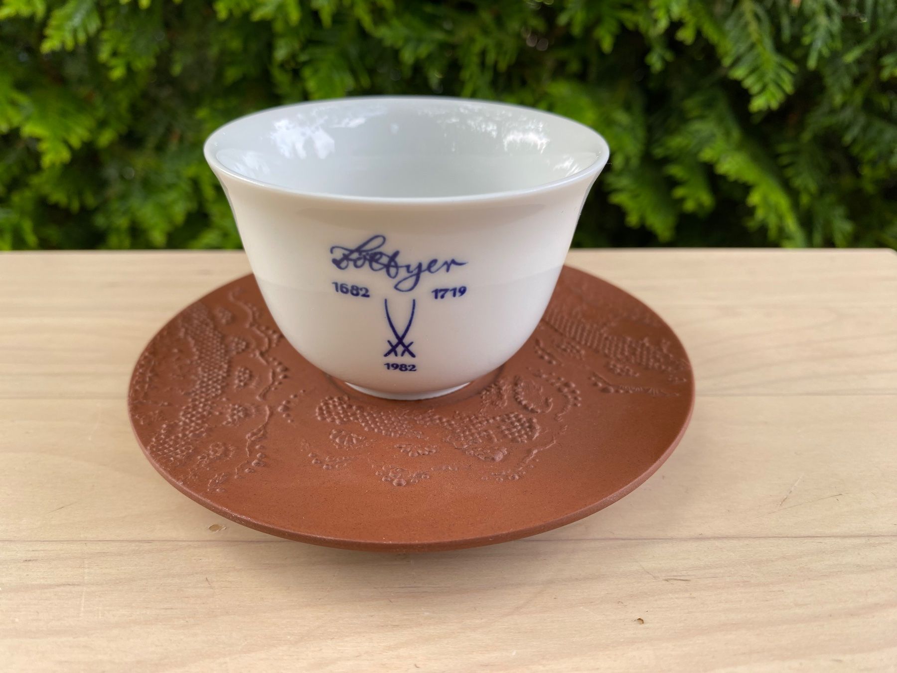 Tazze: schönes Meissen & Böttger Jubiläums Koppchen – Usato da Feldbach venduto da Olive1