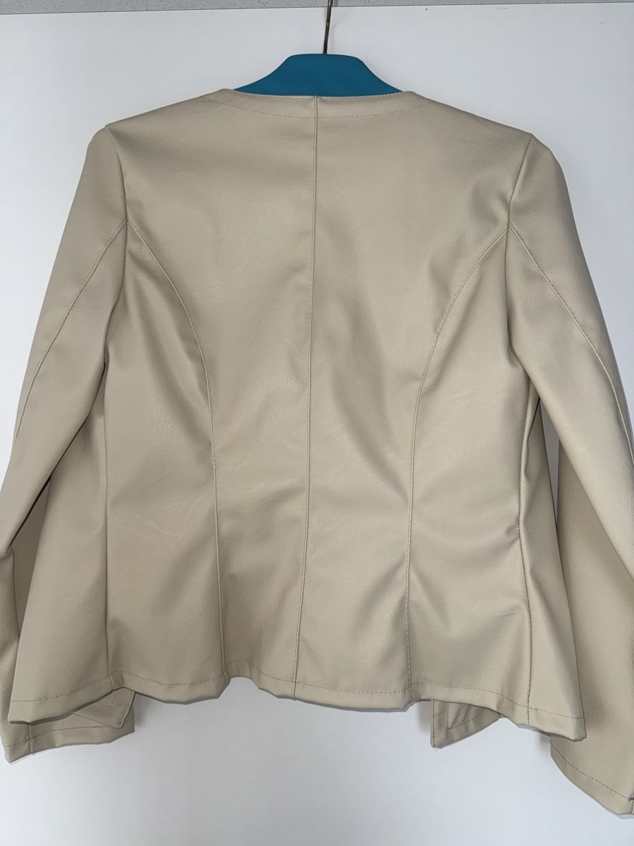 Giacche: Blazer aus Öko-Leder – Usato da Buchrain venduto da nat_pl5p 5