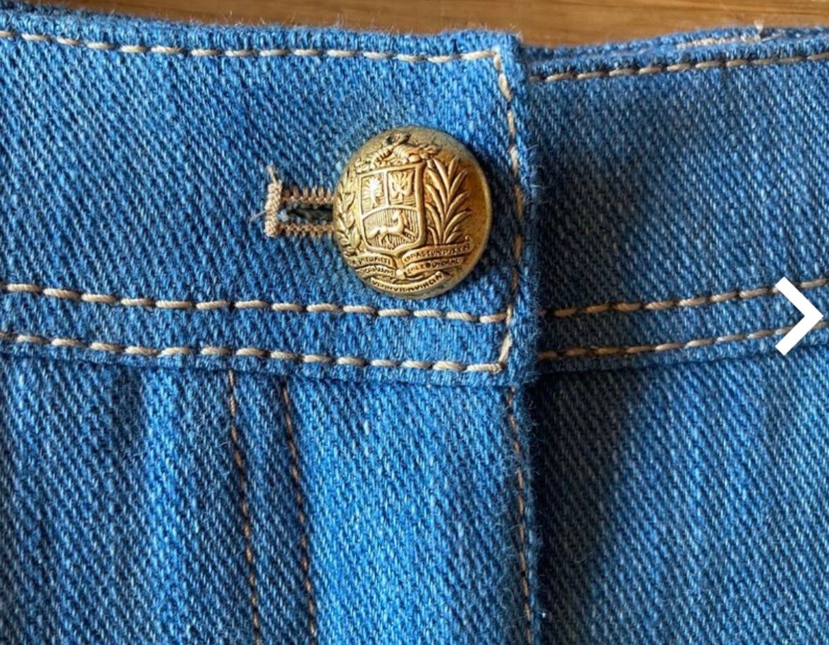 Akris Jeans: Akris Punto Jeans Gr.34 – Nuovo (secondo la descrizione) da Romont BE venduto da n.gfeller 1