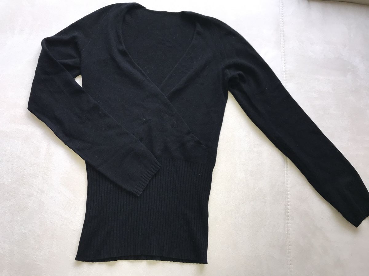 Pullover & Sweatshirts: Pulli Gr.XS – Gebraucht aus Stäfa von Exclusive0 2