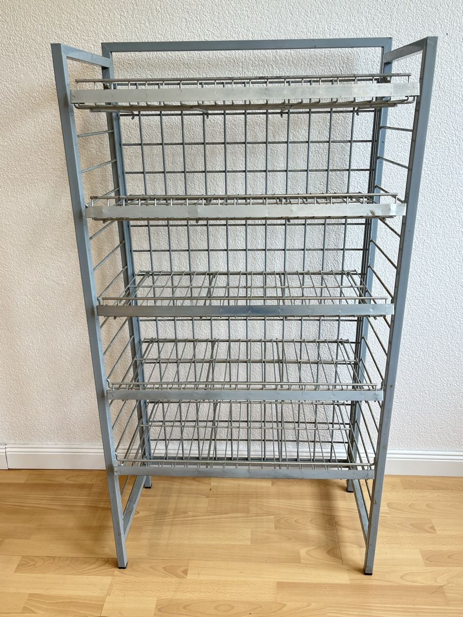 Scaffali: Metallregal sehr stabil – Usato da Horgen venduto da Grizzly83 1