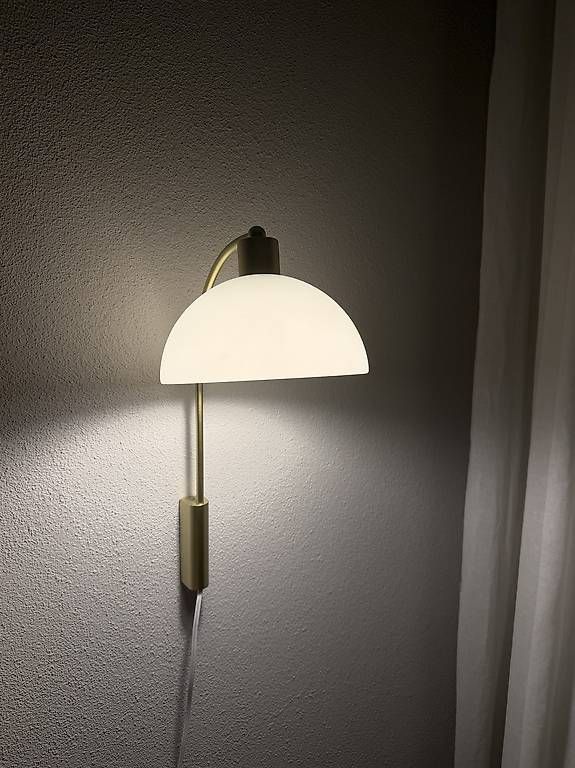 Lampen: Wandlampe – Gebraucht aus Märstetten von sha_9p7c