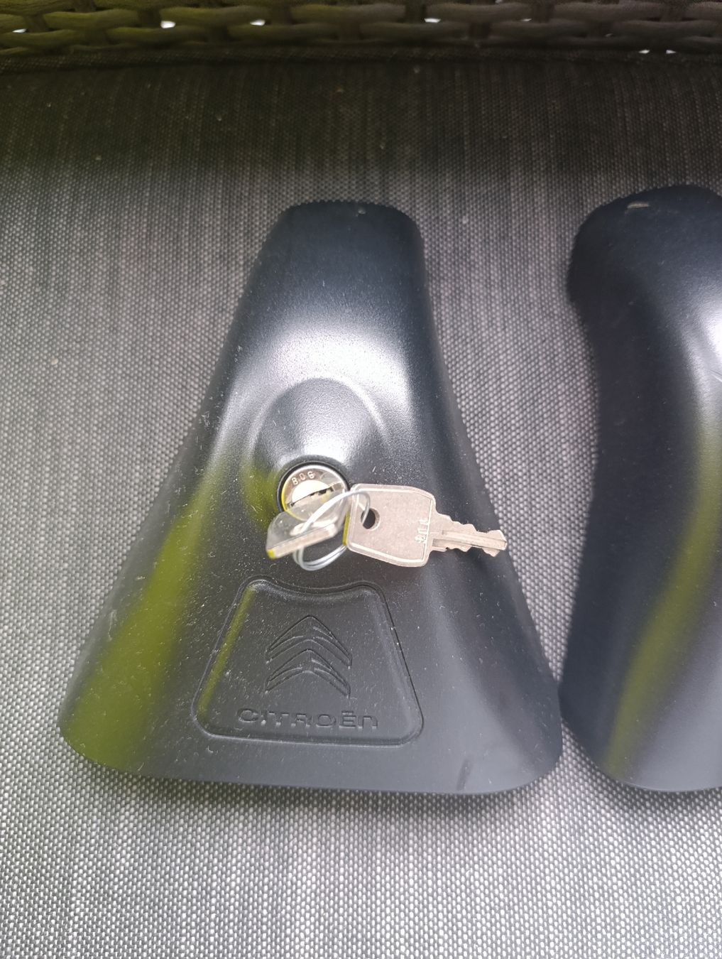 Dachträger: Dachträger Citroen C4 – Neu (gemäss Beschreibung) aus Romanshorn von dav_h2lv